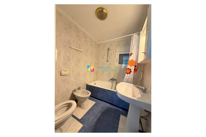 Image No.15-5 Bed Townhouse for sale