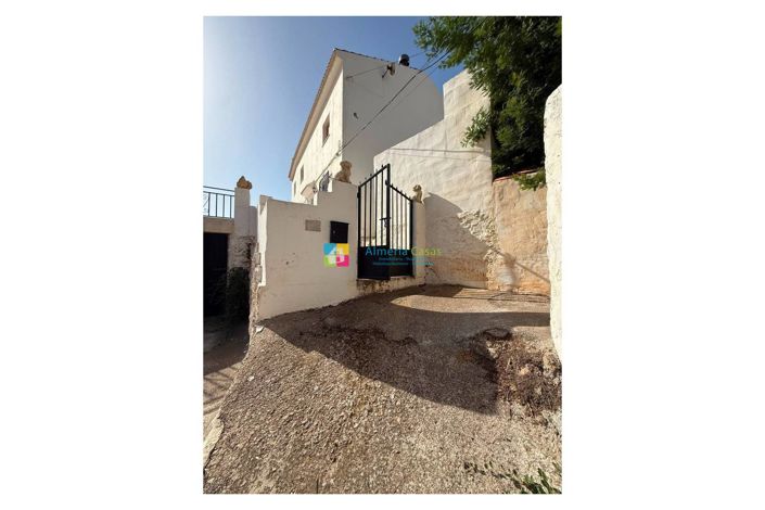 Image No.33-5 Bed Townhouse for sale