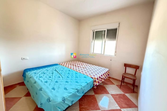 Image No.19-6 Bed Villa for sale