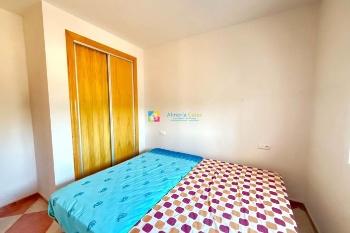 Image No.20-6 Bed Villa for sale