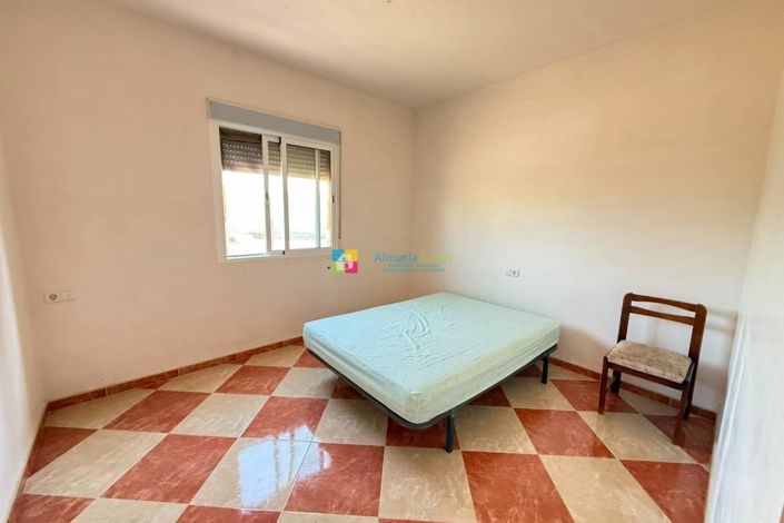 Image No.24-6 Bed Villa for sale