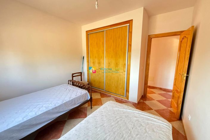Image No.26-6 Bed Villa for sale