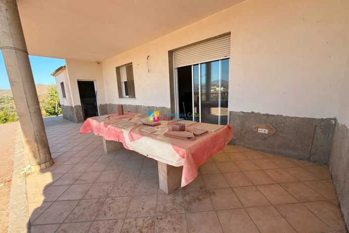 Image No.31-6 Bed Villa for sale