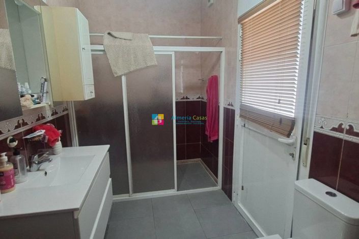 Image No.17-3 Bed Villa for sale