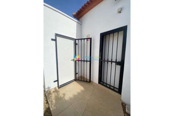 Image No.32-3 Bed Villa for sale