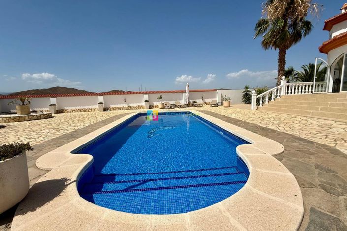 Image No.35-3 Bed Villa for sale