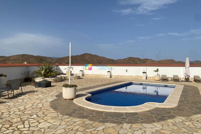 Image No.37-3 Bed Villa for sale