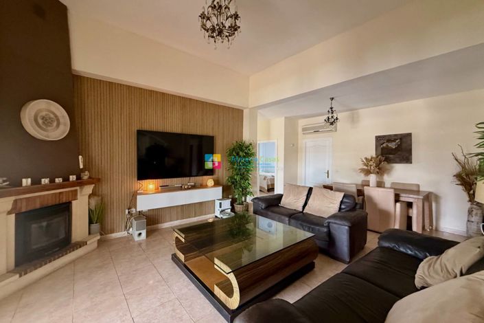 Image No.6-5 Bed Villa for sale