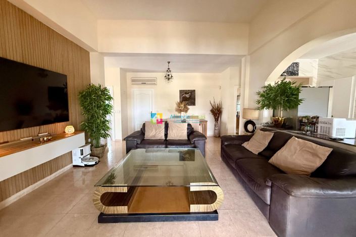 Image No.7-5 Bed Villa for sale