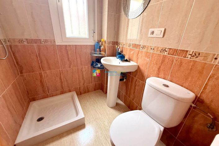 Image No.18-3 Bed Villa for sale