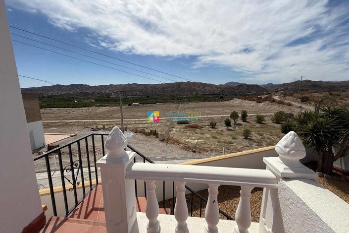 Image No.24-3 Bed Villa for sale