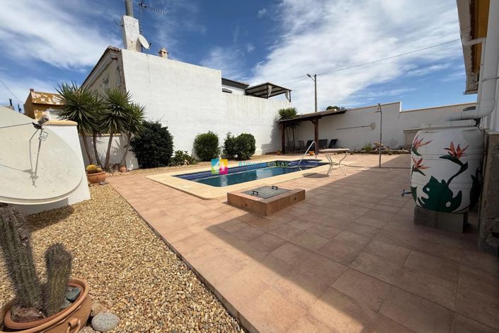 Image No.28-3 Bed Villa for sale