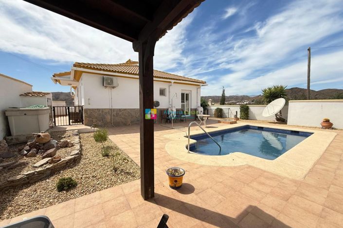 Image No.29-3 Bed Villa for sale