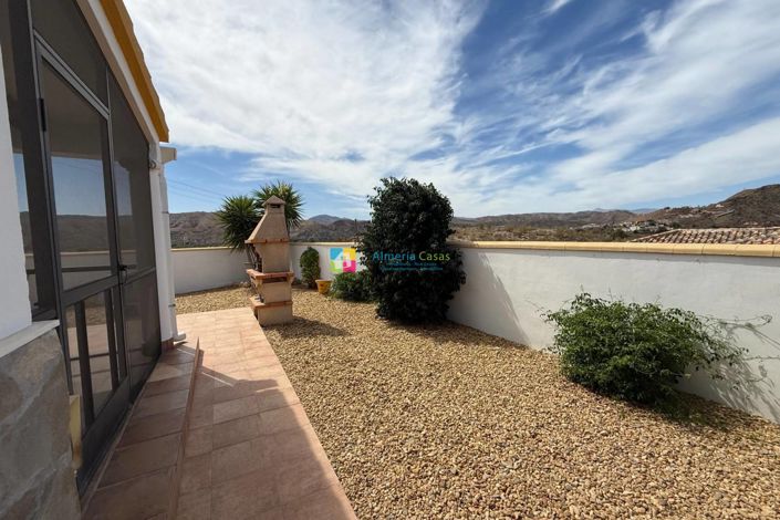 Image No.31-3 Bed Villa for sale