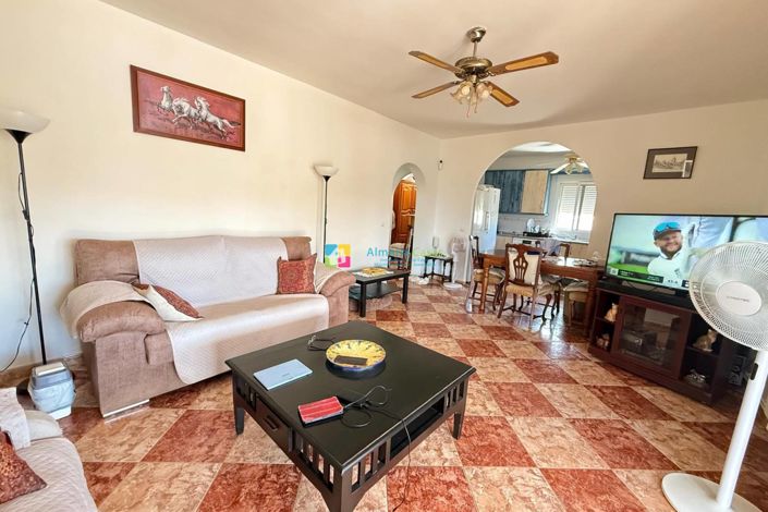 Image No.7-3 Bed Villa for sale