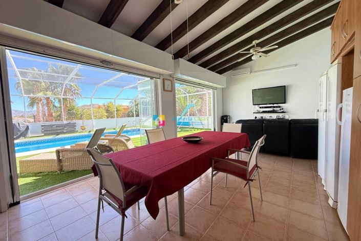 Image No.42-5 Bed Villa for sale