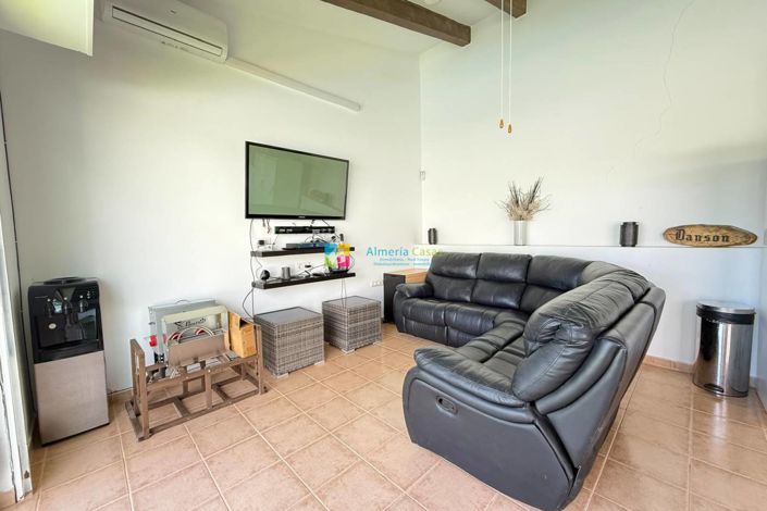 Image No.44-5 Bed Villa for sale