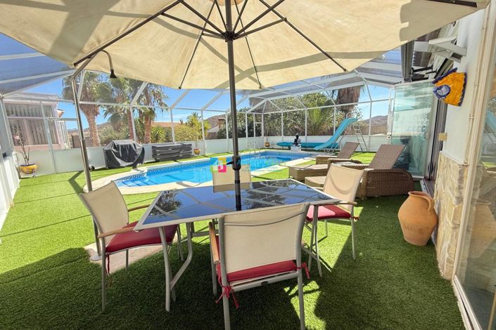 Image No.49-5 Bed Villa for sale