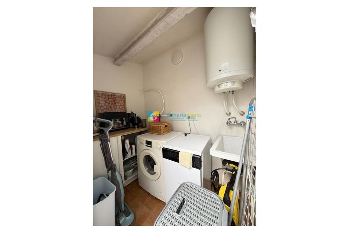 Image No.15-4 Bed Townhouse for sale
