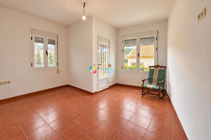 Image No.14-Townhouse for sale