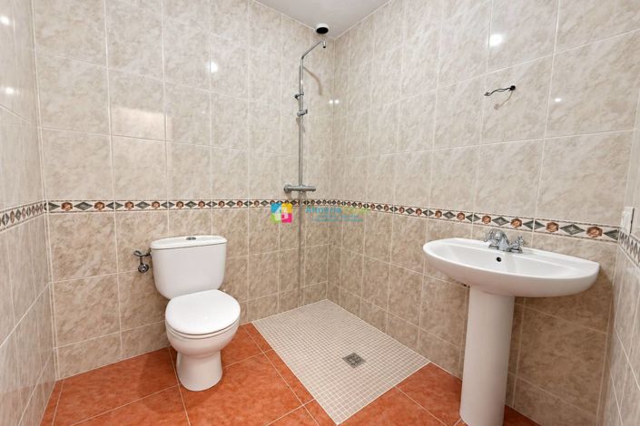 Image No.16-Townhouse for sale