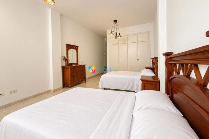 Image No.13-4 Bed Duplex for sale