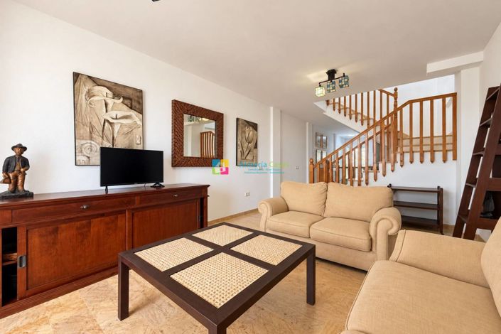 Image No.4-4 Bed Duplex for sale