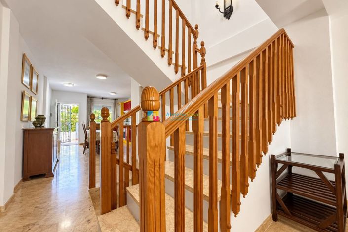 Image No.9-4 Bed Duplex for sale