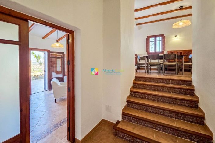Image No.19-4 Bed Country House for sale