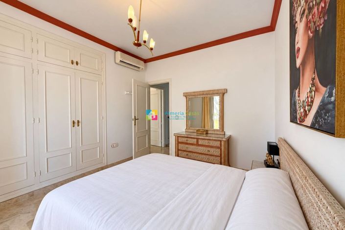 Image No.20-3 Bed Villa for sale