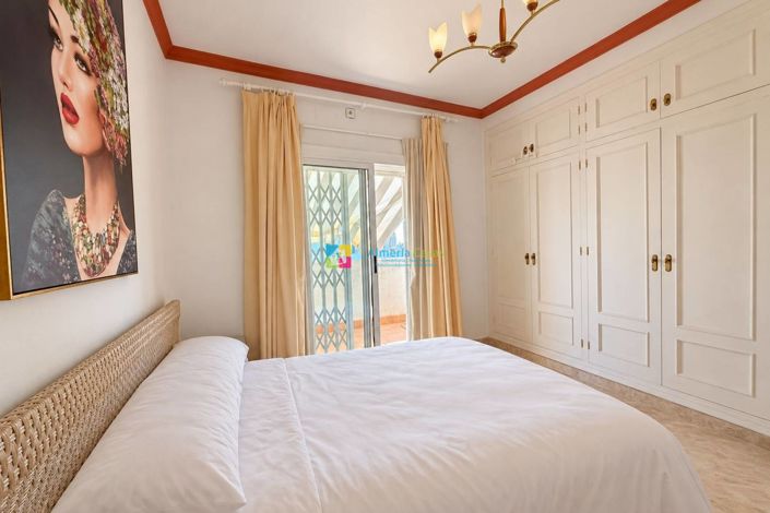 Image No.21-3 Bed Villa for sale