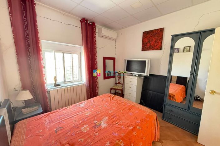 Image No.22-5 Bed Country House for sale