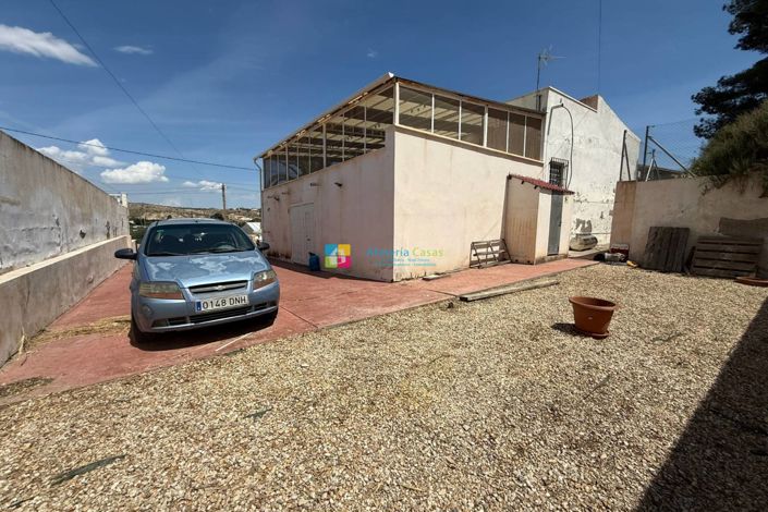 Image No.6-5 Bed Country House for sale