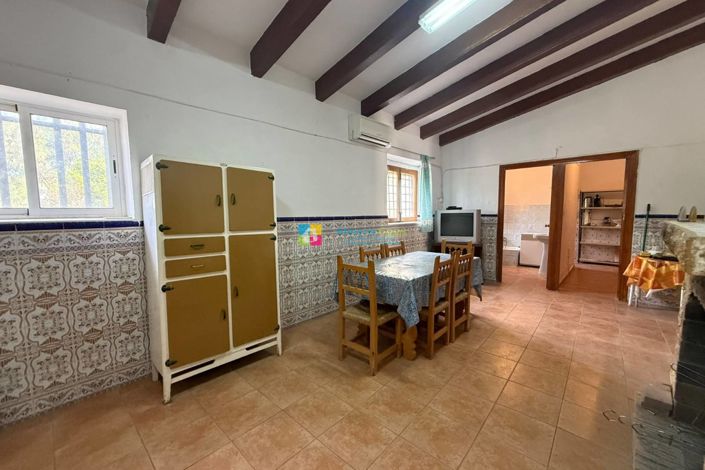 Image No.3-3 Bed Country House for sale