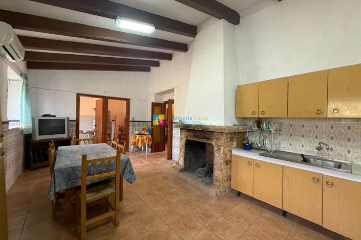 Image No.4-3 Bed Country House for sale