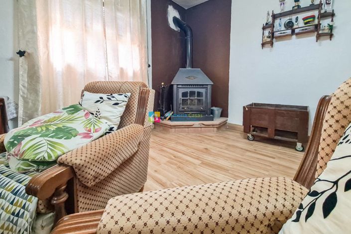 Image No.24-5 Bed Country House for sale