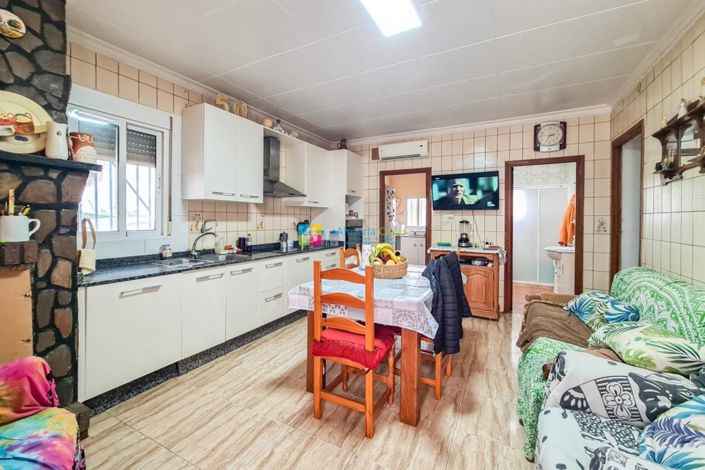 Image No.29-5 Bed Country House for sale