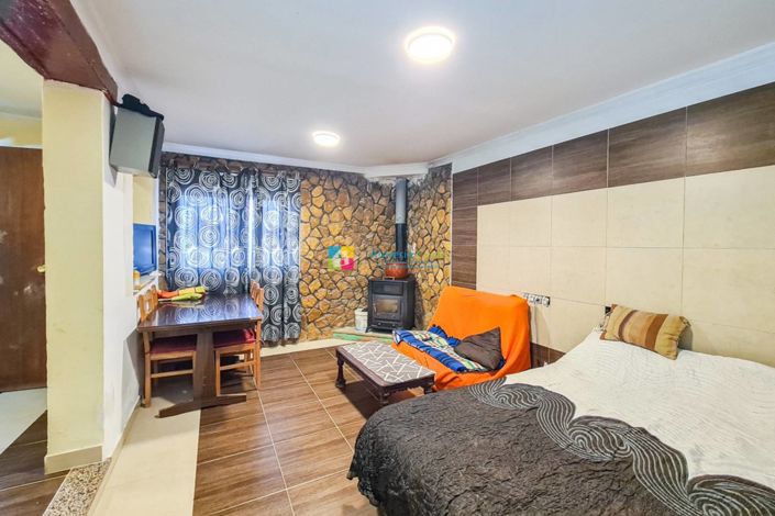 Image No.41-5 Bed Country House for sale