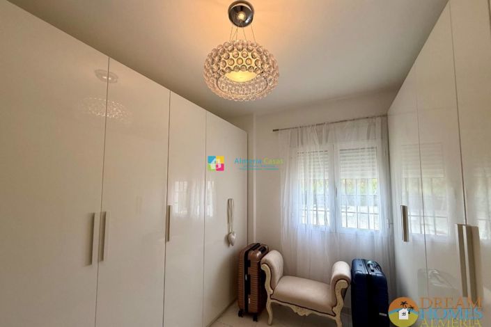 Image No.17-3 Bed Villa for sale