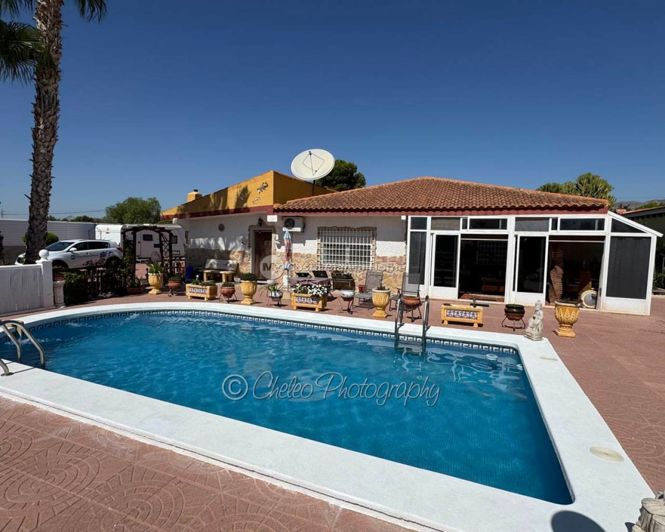 Image No.30-4 Bed Country House for sale