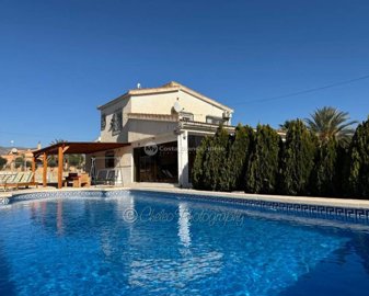 1 - Crevillente, Villa