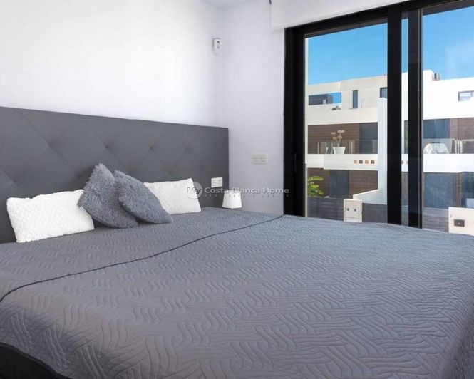 Image No.9-4 Bed Villa for sale