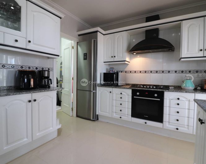 Image No.10-4 Bed Villa for sale