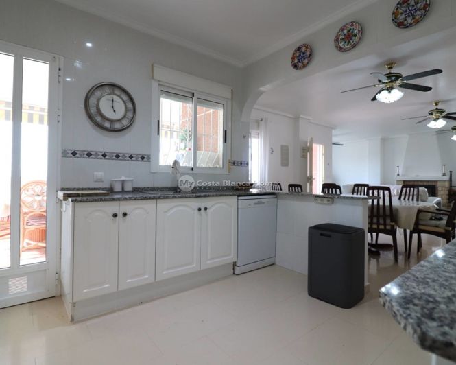 Image No.11-Villa de 4 chambres à vendre à Algorfa