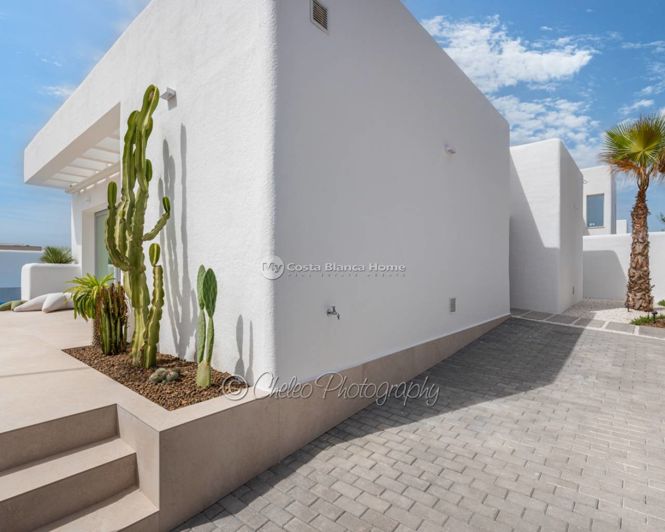 Image No.32-3 Bed Villa for sale