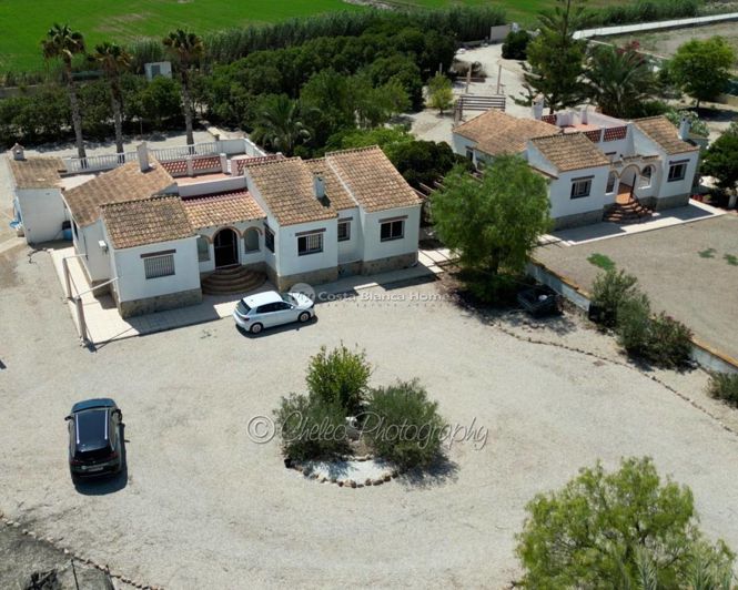Image No.47-Maison de campagne de 5 chambres à vendre à Catral