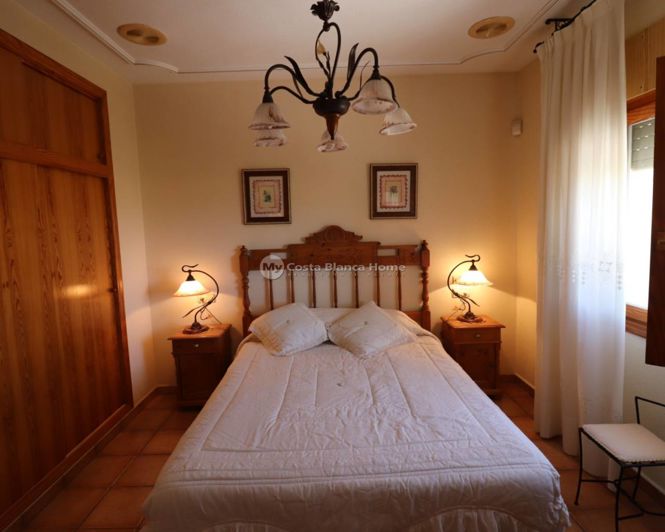 Image No.11-3 Bed Villa for sale