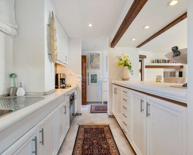 Image No.8-3 Bed Apartment for sale