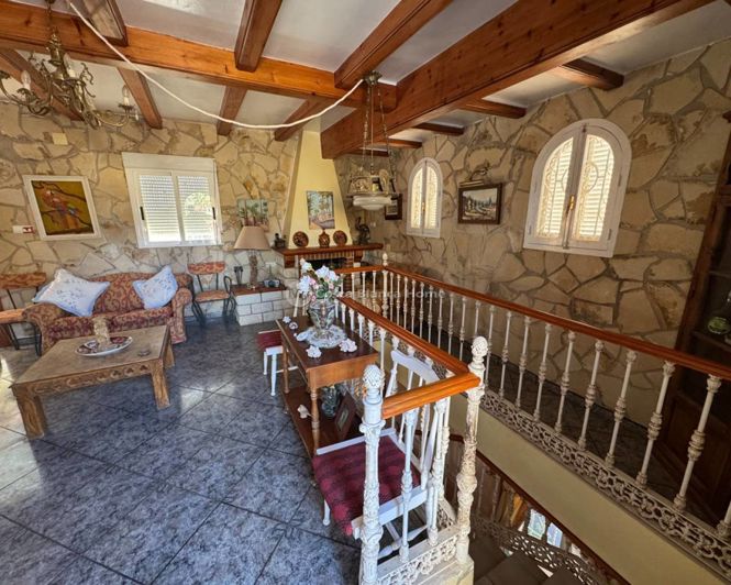 Image No.16-6 Bed Villa for sale