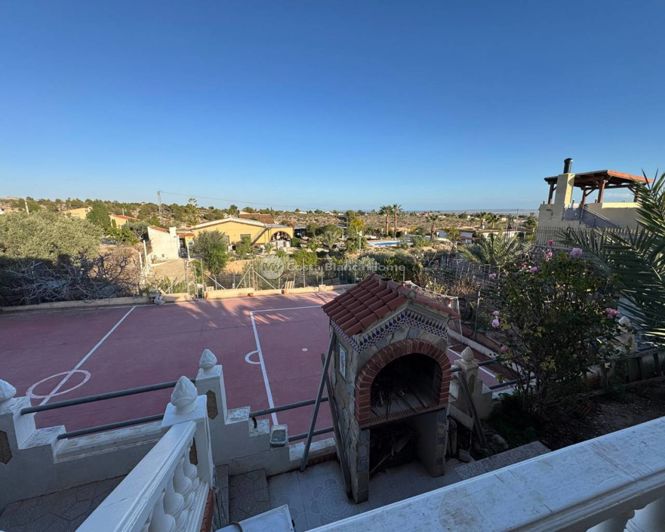 Image No.23-6 Bed Villa for sale